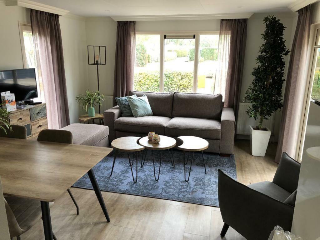 Vakantiepark De Ossenberg Overberg Esterno foto